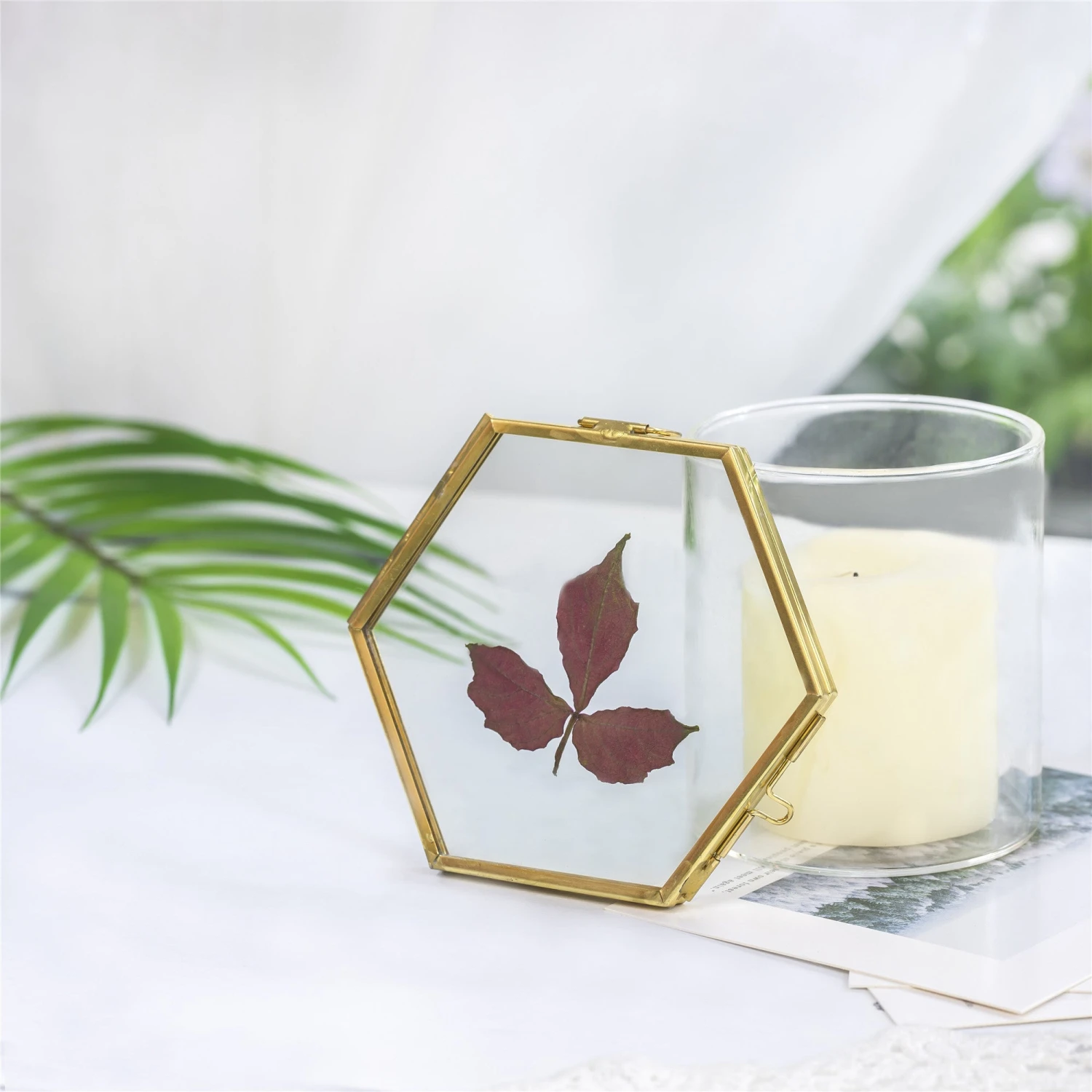 Handmade Vintage Brass Floating Hanging Glass Hexagon Picture Photo Frame Small Side Length 2" 9 Handmade Vintage Brass Floating Hanging Glass Hexagon Picture Photo Frame Small Side Length 2" - Image 8
