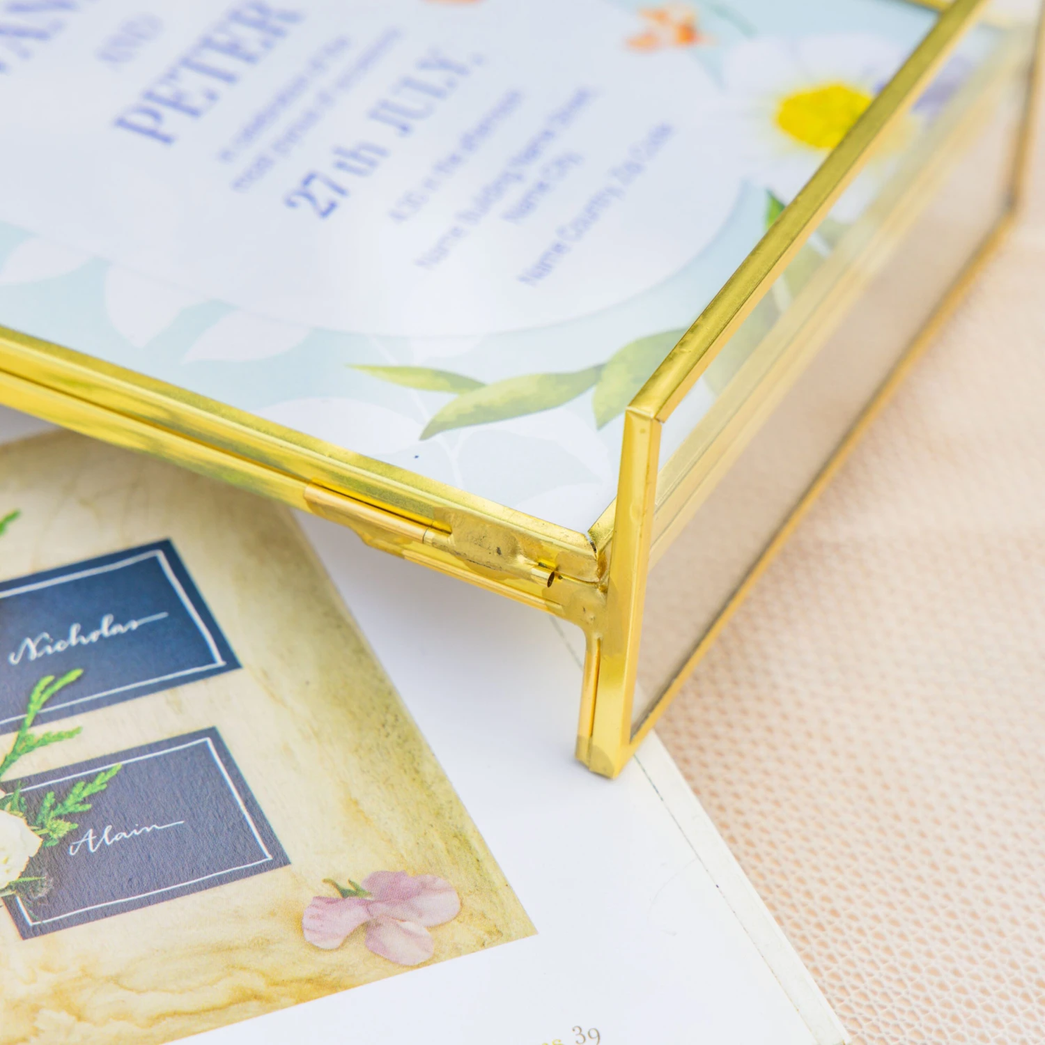 5x7'' Arched Brass And Double Glass Frame, For Pressed Flowers, Table Number Holder 19 5x7'' Arched Brass And Double Glass Frame, For Pressed Flowers, Table Number Holder - Image 17