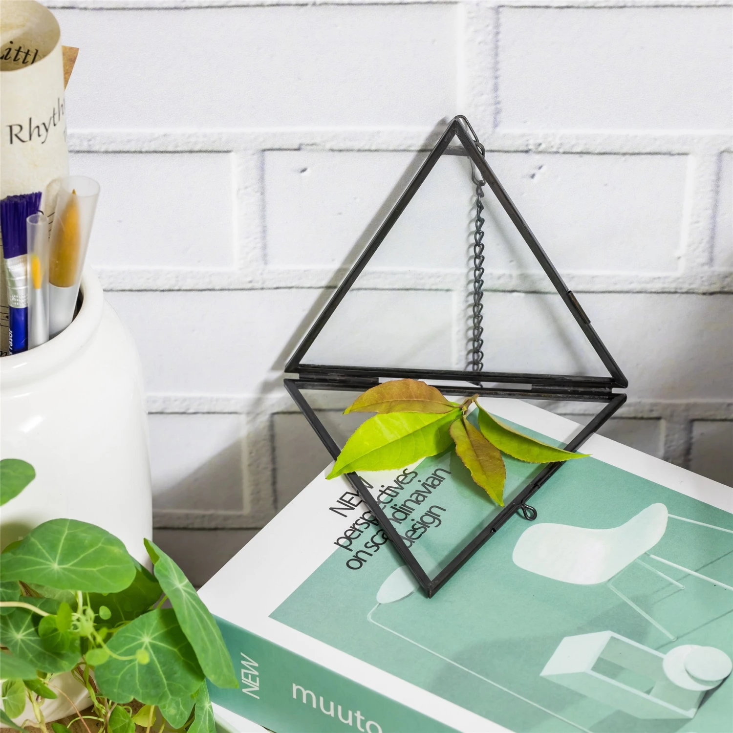 Hanging Black Triangle Herbarium Brass Glass Frame For Pressed Flowers Dried Flowers Poster 10 Hanging Black Triangle Herbarium Brass Glass Frame For Pressed Flowers Dried Flowers Poster - Image 8