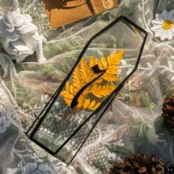 Brass Gold Tabletop Vintage Frame Geometric Ornament Plant Specimen Clip Modern Decor Card Holder 5X7" Reception -Terrarium Plant Hub G01A0312