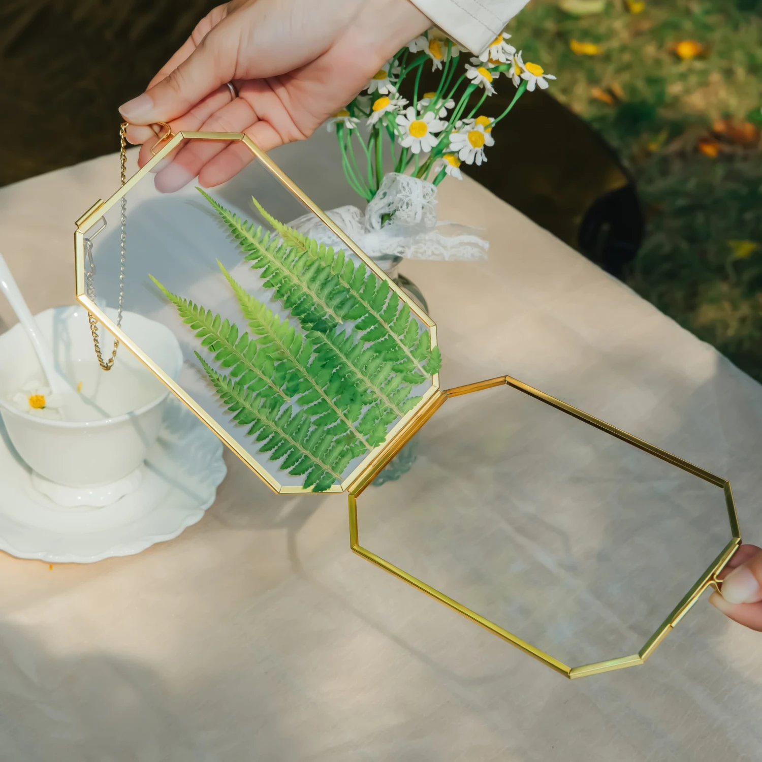 Wall Hanging Long Octagon Herbarium Brass Glass Frame For Pressed Flowers Dried Floating Frame 8 Wall Hanging Long Octagon Herbarium Brass Glass Frame For Pressed Flowers Dried Floating Frame - Image 6