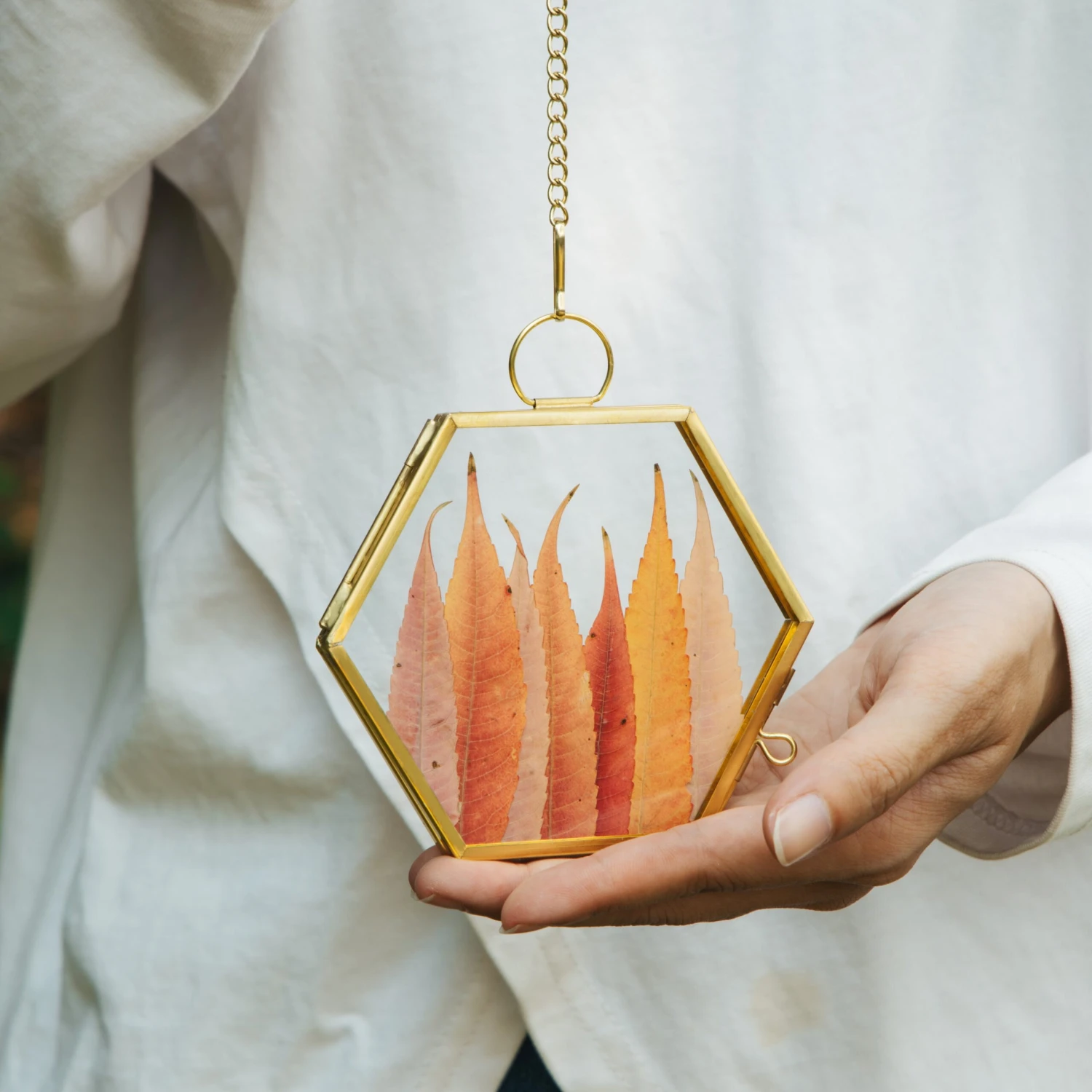 Handmade Vintage Brass Floating Hanging Glass Hexagon Picture Photo Frame Small Side Length 2" 3 Handmade Vintage Brass Floating Hanging Glass Hexagon Picture Photo Frame Small Side Length 2" - Image 2