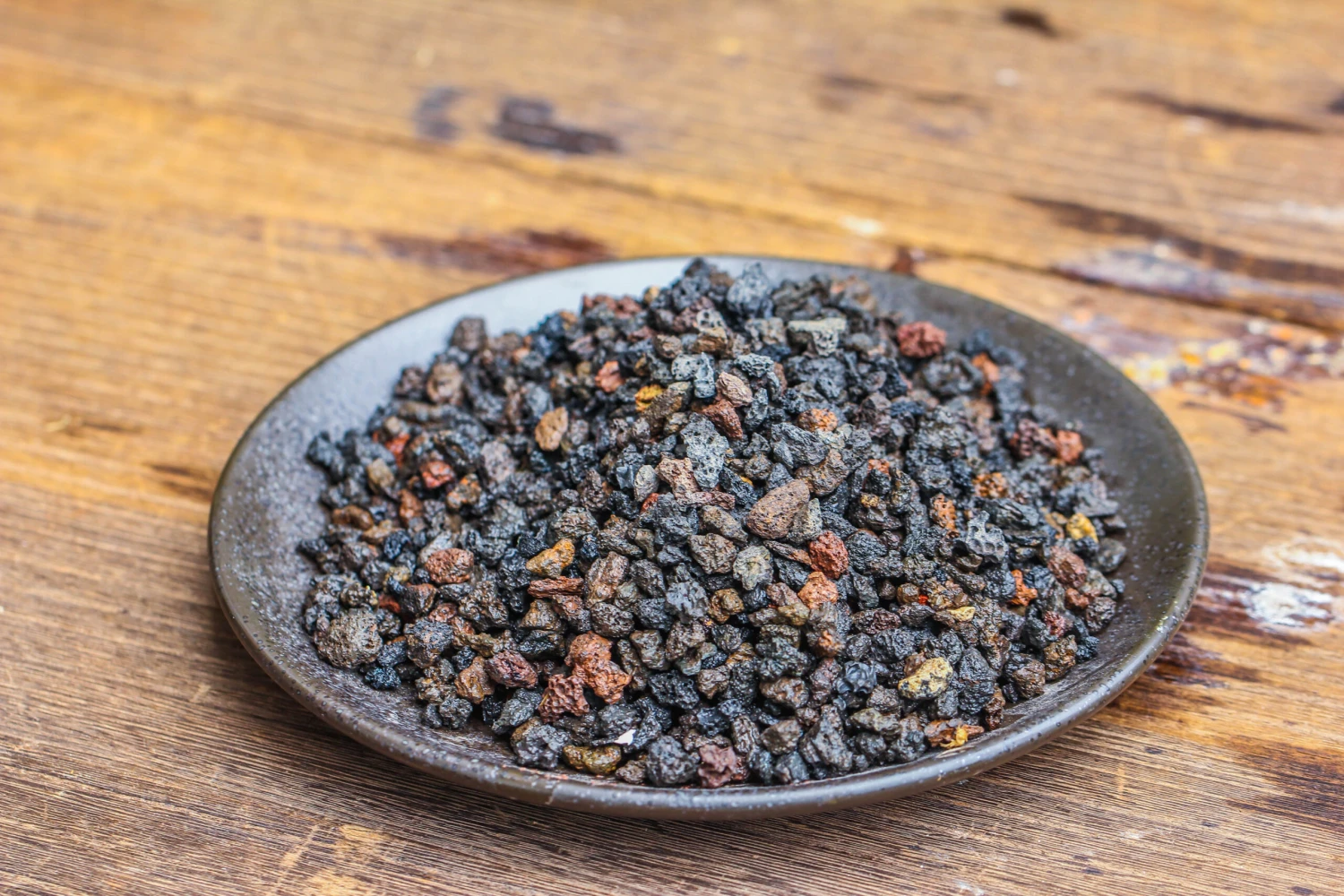 Porous Black Horticultural Lava Rocks, For Terrarium Drainage Control, The Bottom Layer Of The Moss Terrarium 6 Porous Black Horticultural Lava Rocks, For Terrarium Drainage Control, The Bottom Layer Of The Moss Terrarium - Image 4