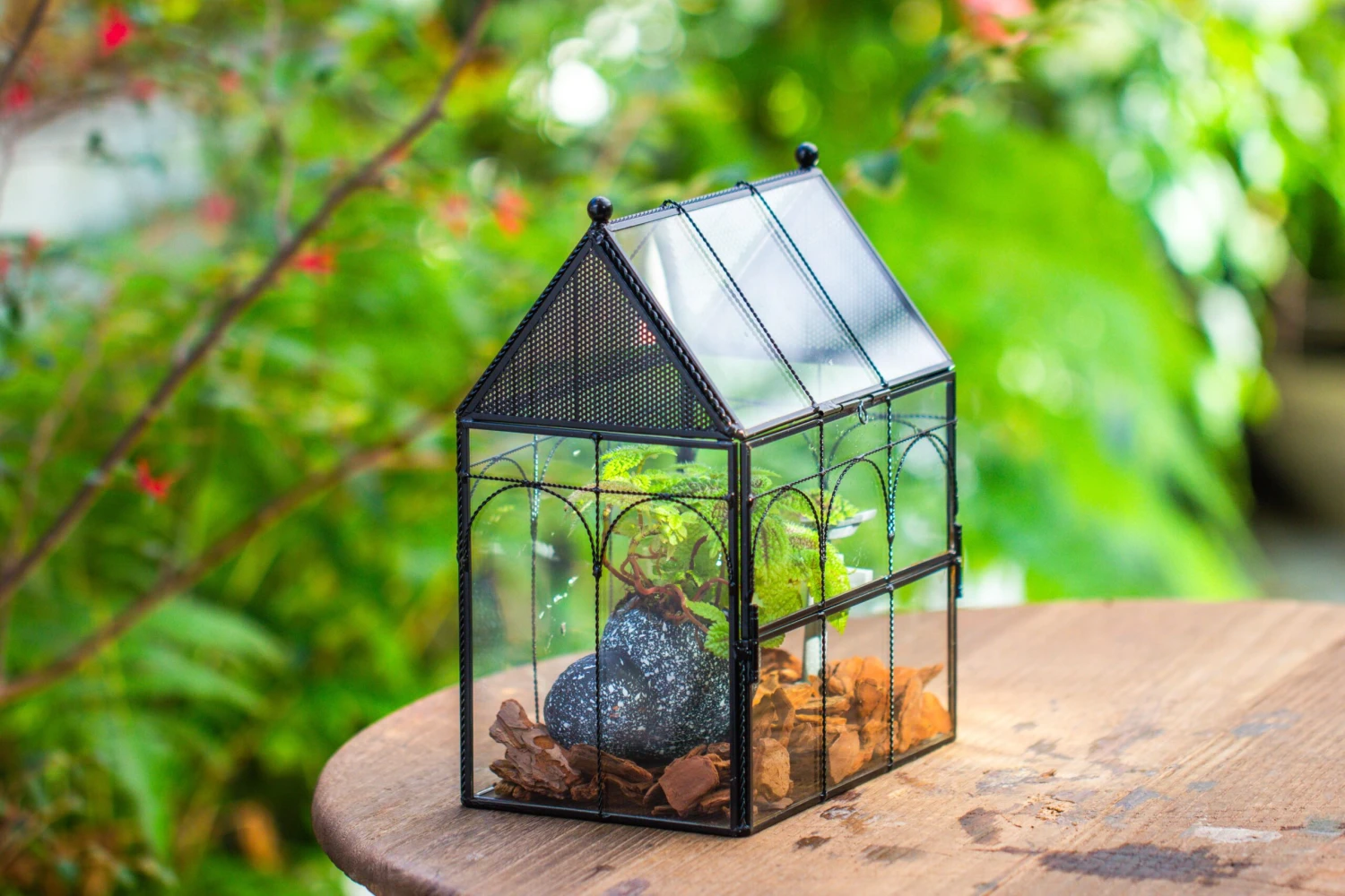 NCYP Vintage House Shape Glass Geometric Terrarium, With Side Door, With Mesh Vent Holes For Small Insects Pet 19 NCYP Vintage House Shape Glass Geometric Terrarium, With Side Door, With Mesh Vent Holes For Small Insects Pet - Image 17