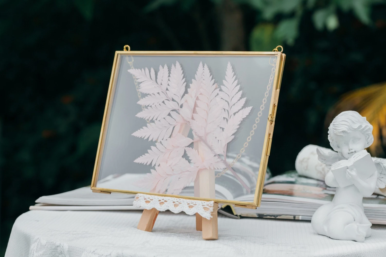 Hanging Rectangle Multiple Size Herbarium Brass Double Glass Frame For Pressed Flowers, Dried Flowers, Poster, Floating Frame 12 Hanging Rectangle Multiple Size Herbarium Brass Double Glass Frame For Pressed Flowers, Dried Flowers, Poster, Floating Frame - Image 10