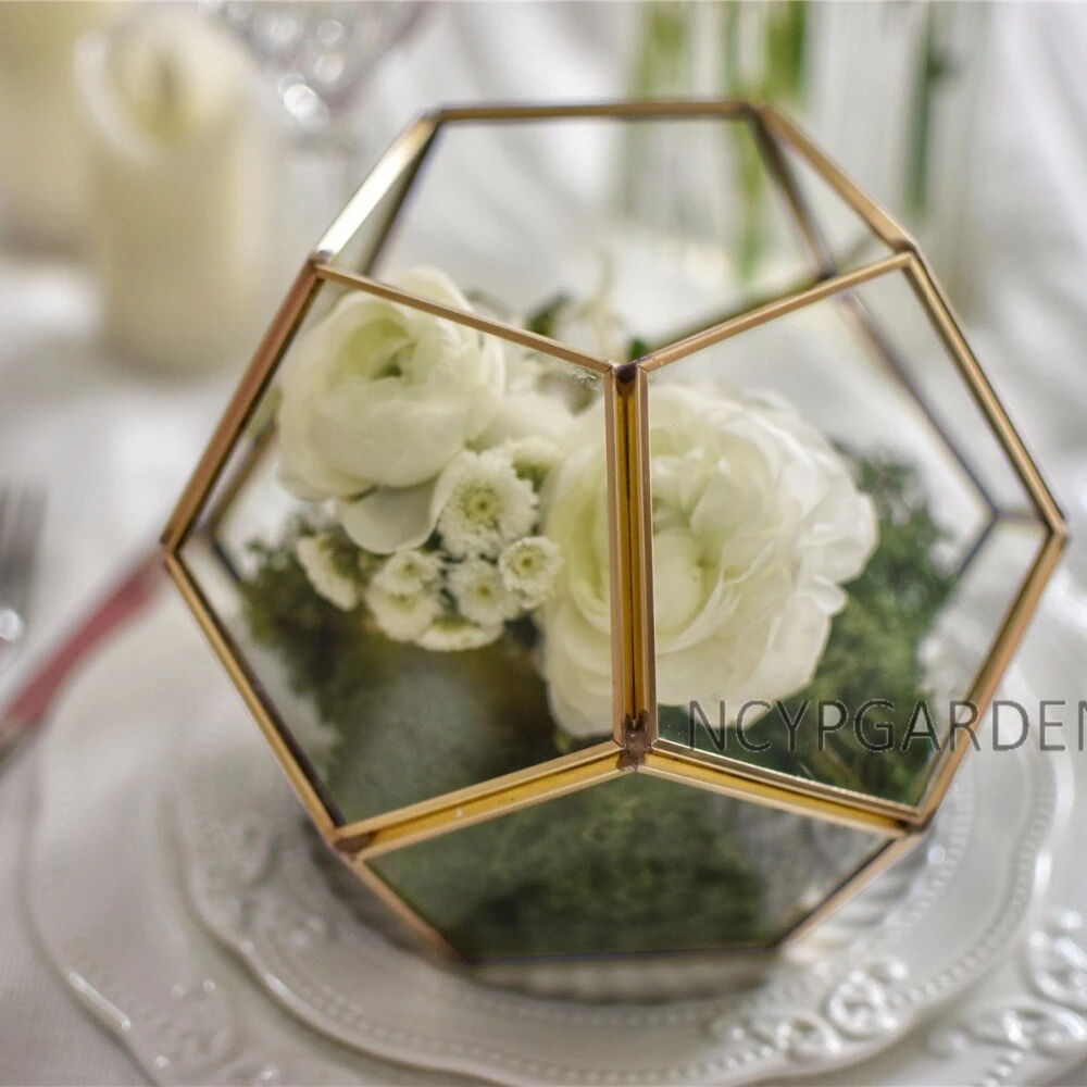 Handmade Gold Tabletop Polyhedron Glass Geometric Terrarium For Wedding Section Reception 7 Handmade Gold Tabletop Polyhedron Glass Geometric Terrarium For Wedding Section Reception - Image 5